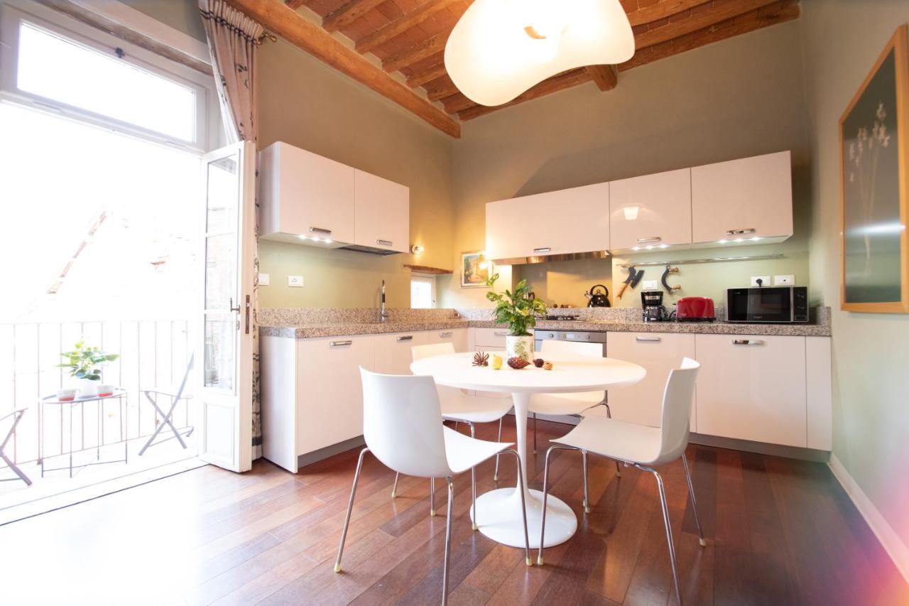 Appartamento Casa della Luce Luxury Lucca Esterno foto